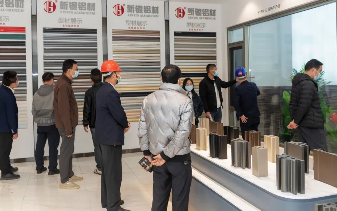 【新銀鋁材】區環保協會組織會員單位到我司參觀座談(圖5) 微信圖片_20230404104121.jpg