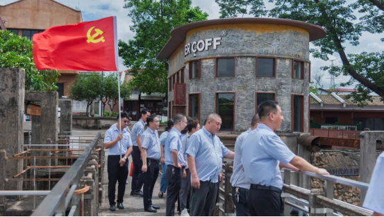 新銀鋁材  傳承紅色基因，凝聚奮進力量——耀銀山鋁業黨支部慶祝中國共產黨成立104周年系列活動857.png